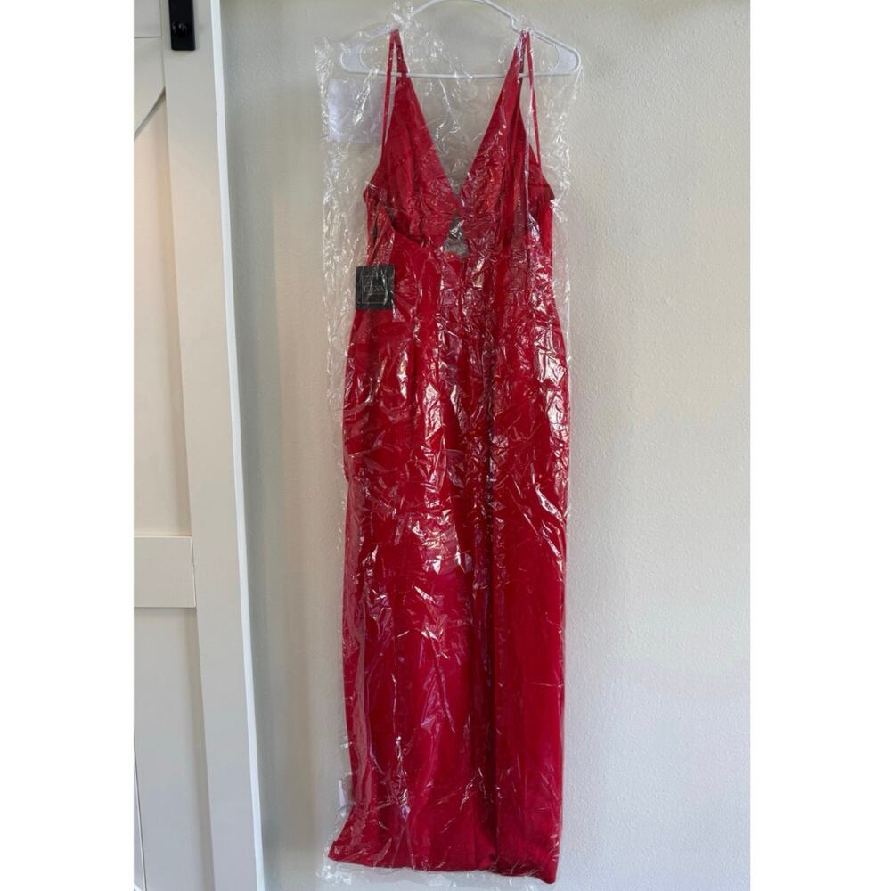 IEENA for Mac Duggal NWT size 12 8 Red Column Sleeveless Gown 27434 - Picture 9 of 13